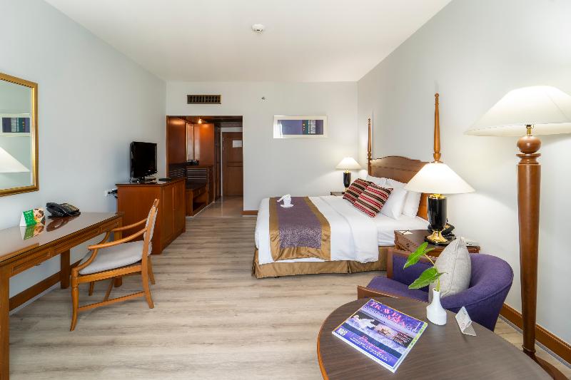 Century Park Hotel - Oda