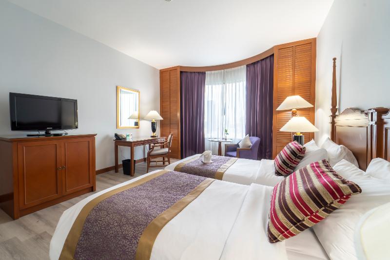 Century Park Hotel - Oda