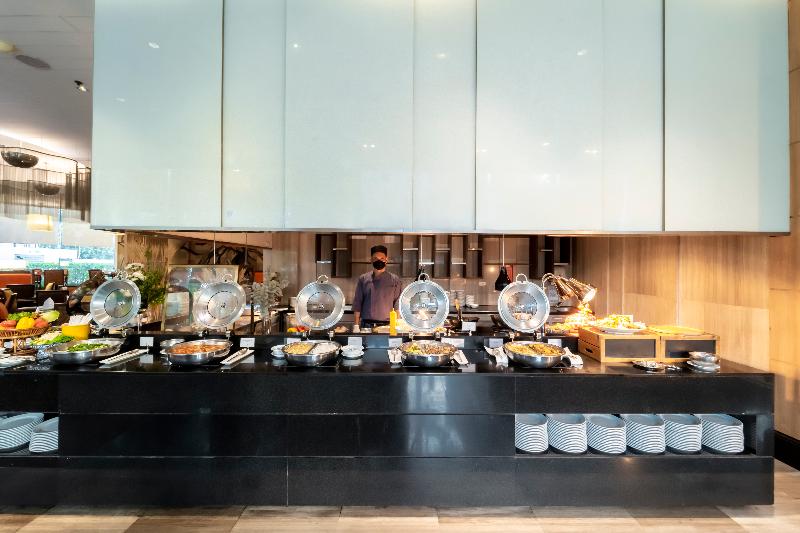 Century Park Hotel - Restoran