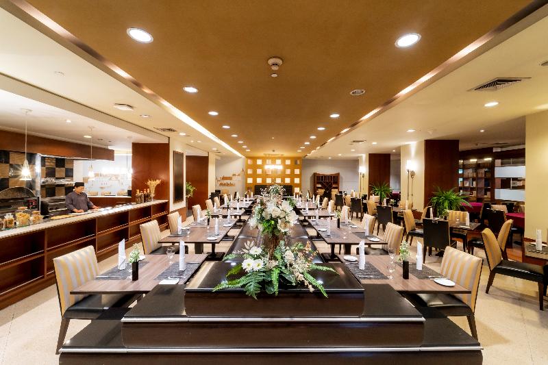 Century Park Hotel - Restoran