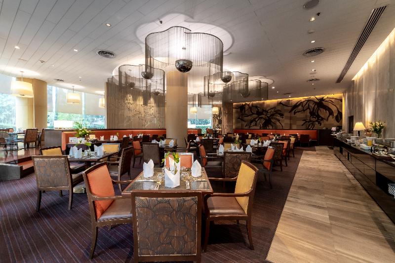 Century Park Hotel - Restoran