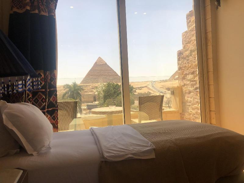 Great Pyramid Inn - Oda