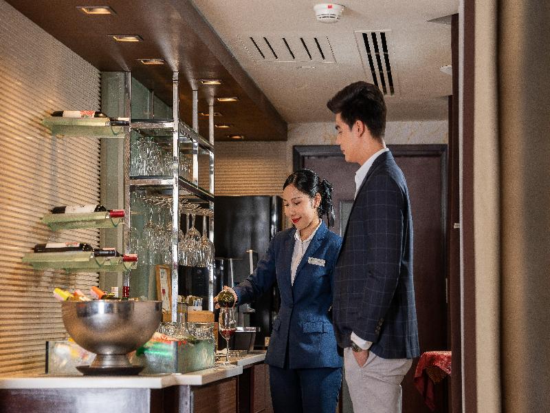 Holiday Inn Bangkok Silom - Genel