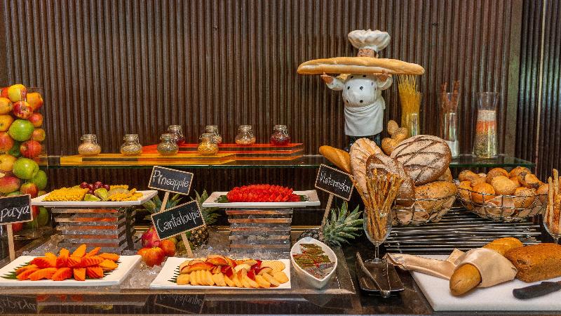 Holiday Inn Bangkok Silom - Restoran