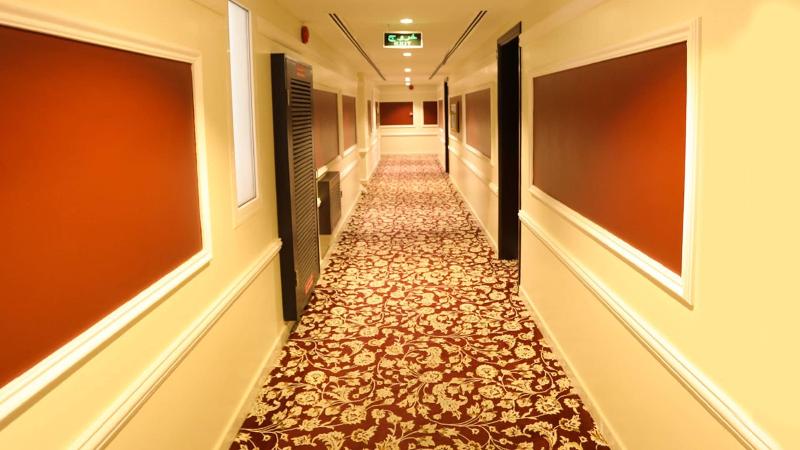 Remas Hotel Suites - Lobi