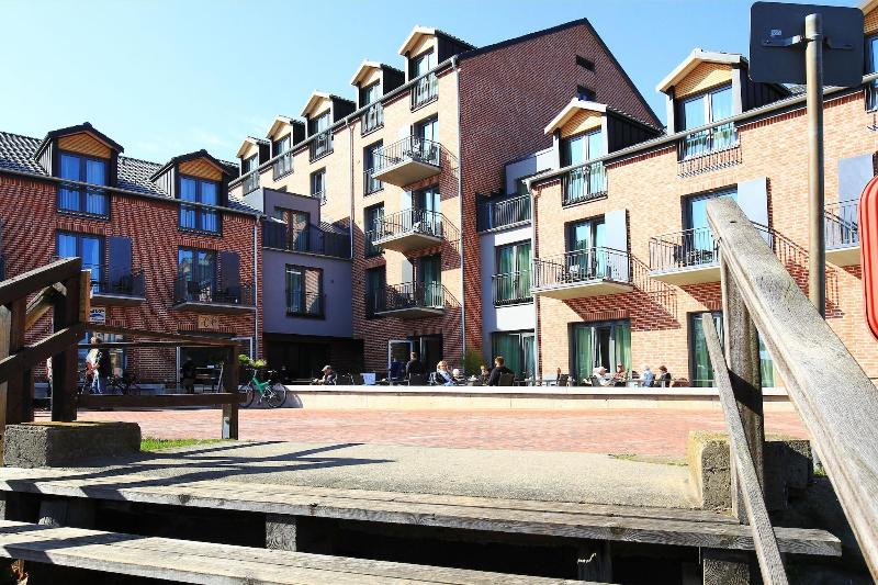 Hafenhotel Meereszeiten - Genel