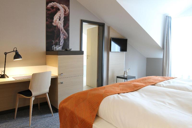 Hafenhotel Meereszeiten - Oda