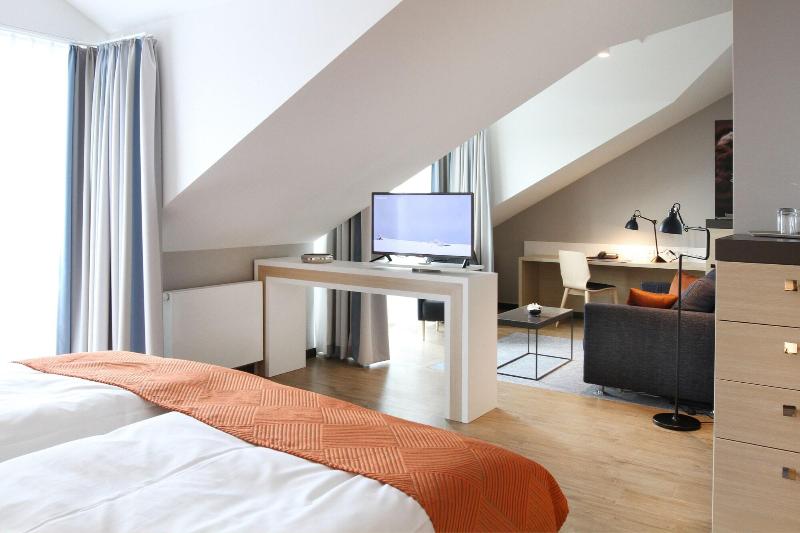 Hafenhotel Meereszeiten - Oda