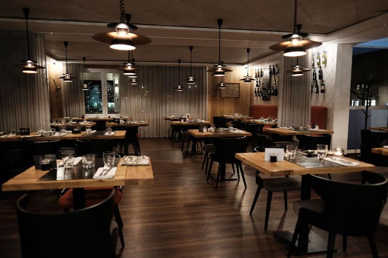 Achtender - Restoran