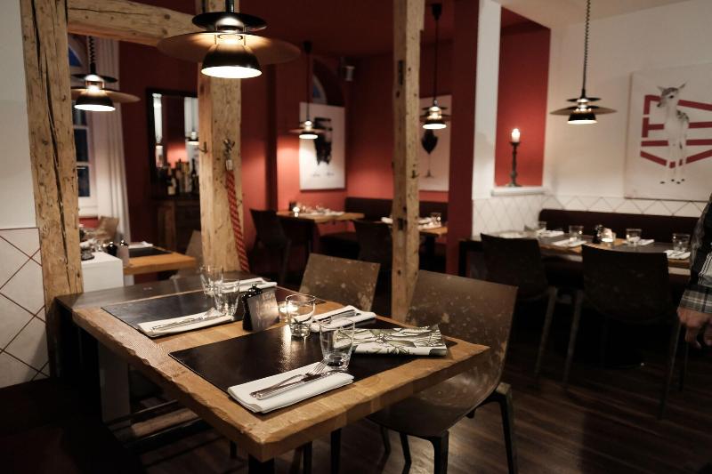 Achtender - Restoran