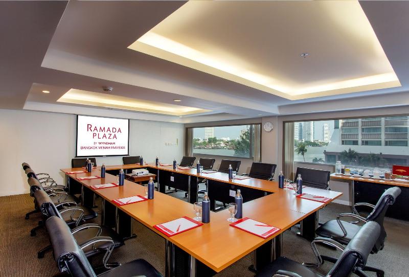 Ramada Plaza by Wyndham Bangkok Menam Riverside - Toplantı