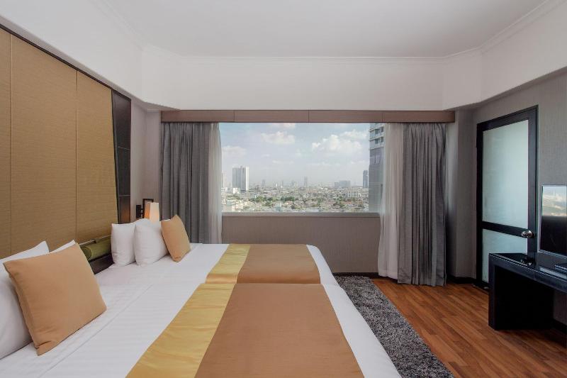 Ramada Plaza by Wyndham Bangkok Menam Riverside - Oda