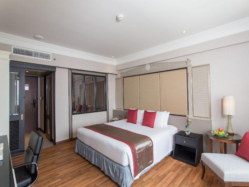 Ramada Plaza by Wyndham Bangkok Menam Riverside - Oda
