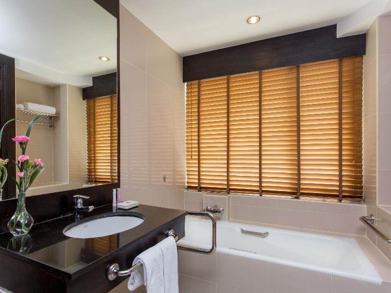 Ramada Plaza by Wyndham Bangkok Menam Riverside - Oda