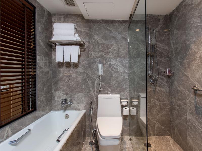 Ramada Plaza by Wyndham Bangkok Menam Riverside - Oda