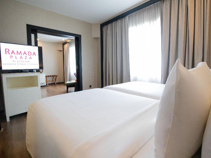Ramada Plaza by Wyndham Bangkok Menam Riverside - Oda