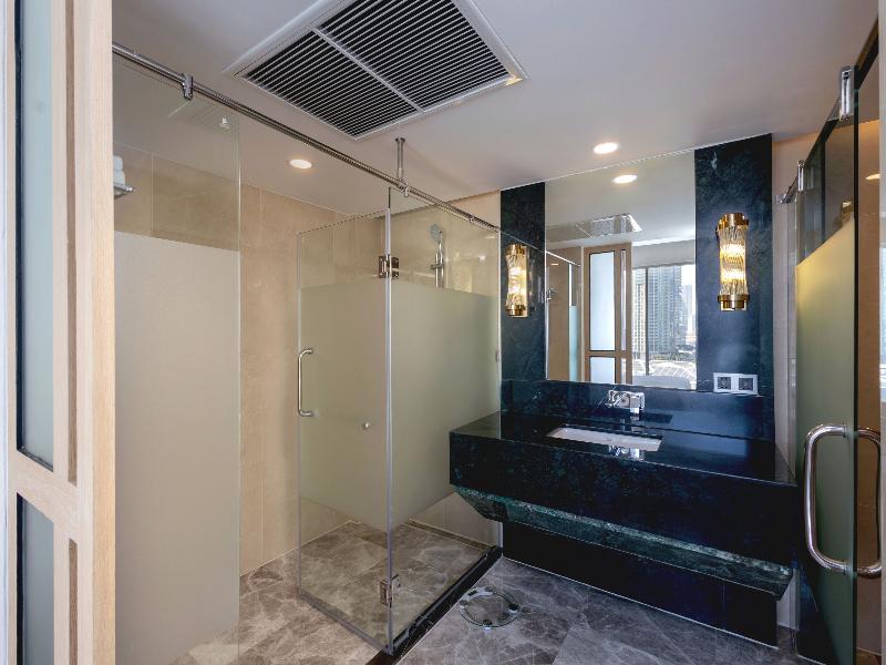 Ramada Plaza by Wyndham Bangkok Menam Riverside - Oda