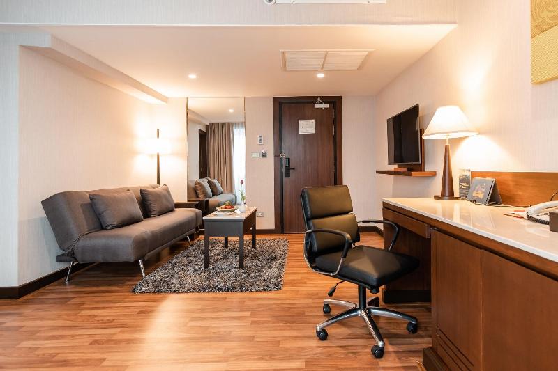 Ramada Plaza by Wyndham Bangkok Menam Riverside - Oda