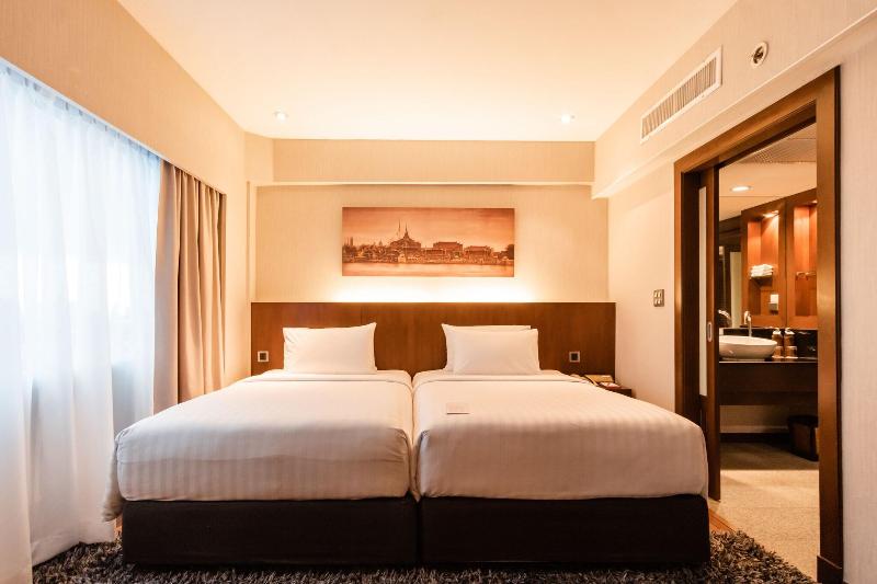 Ramada Plaza by Wyndham Bangkok Menam Riverside - Oda