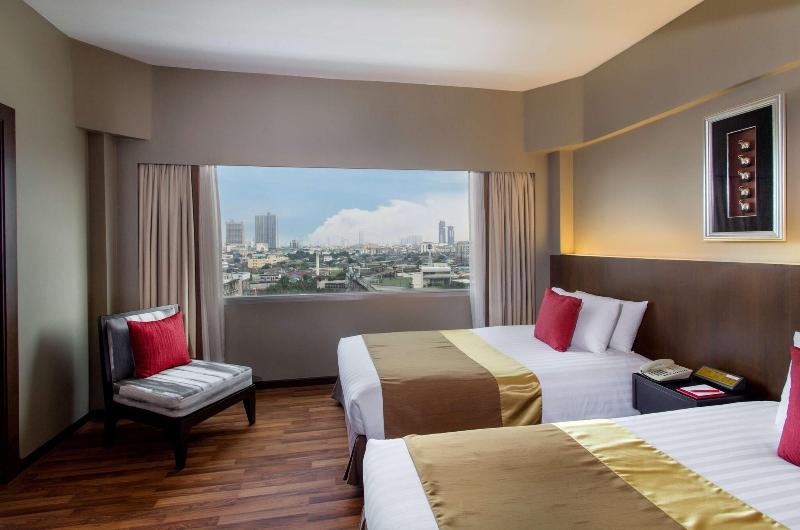 Ramada Plaza by Wyndham Bangkok Menam Riverside - Oda