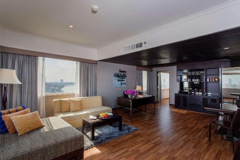 Ramada Plaza by Wyndham Bangkok Menam Riverside - Oda