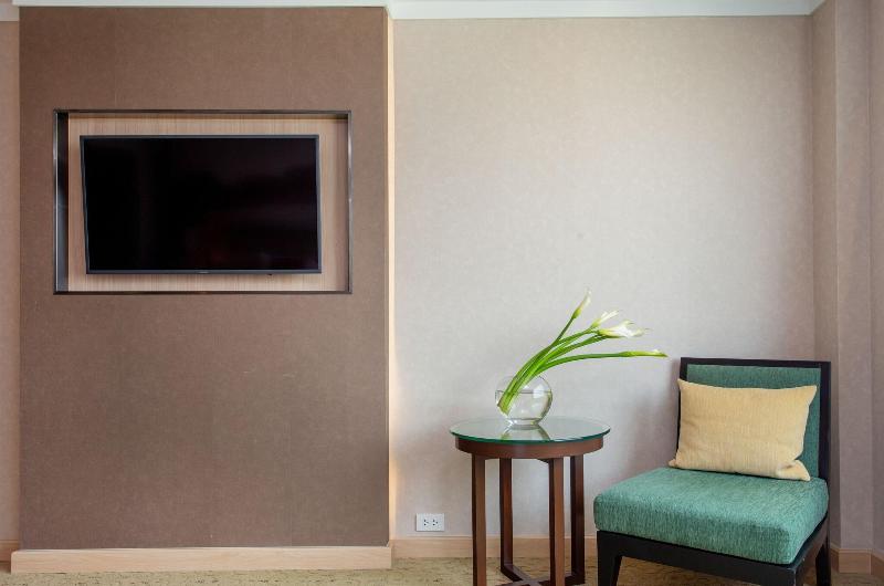 Ramada Plaza by Wyndham Bangkok Menam Riverside - Oda