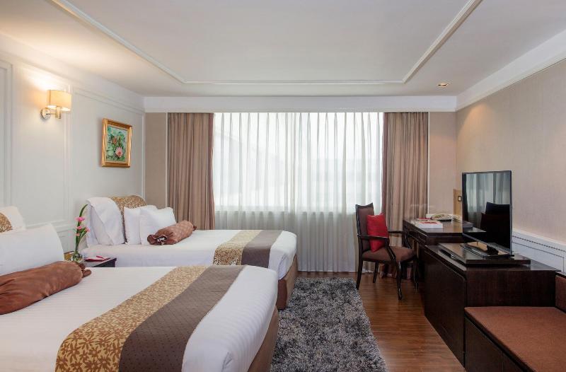Ramada Plaza by Wyndham Bangkok Menam Riverside - Oda
