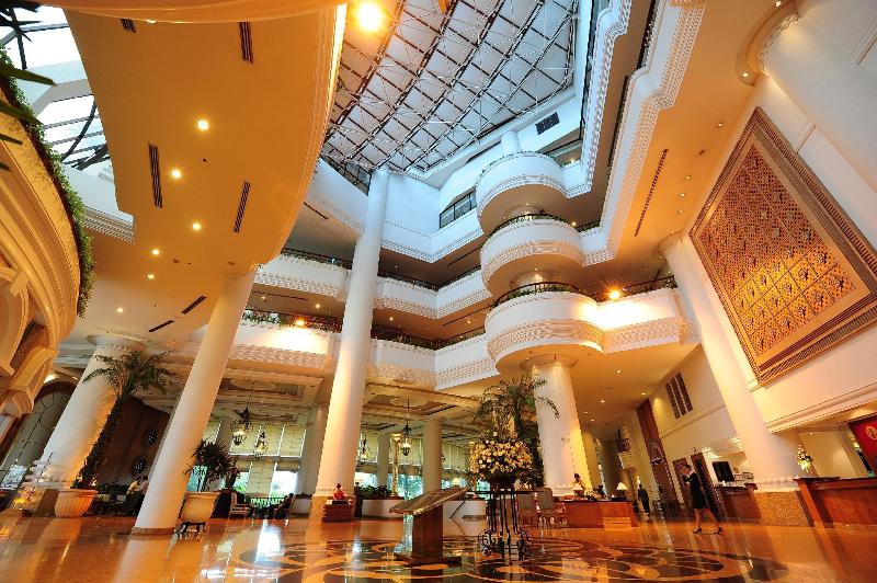 Montien Riverside Bangkok Hotel - Lobi