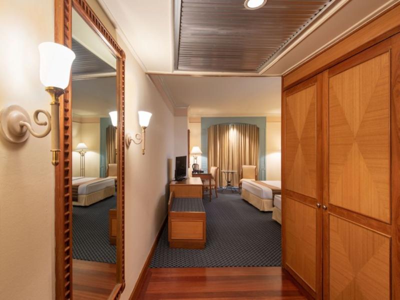 Montien Riverside Bangkok Hotel - Oda