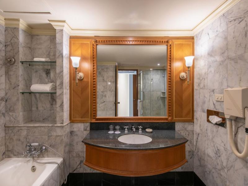 Montien Riverside Bangkok Hotel - Oda