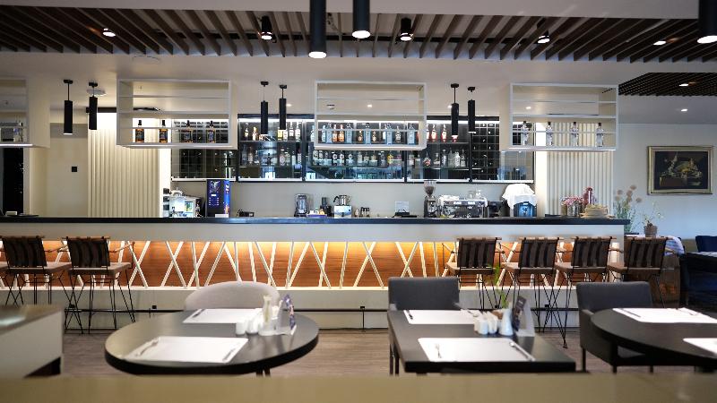 Dedeman Istanbul - Bar