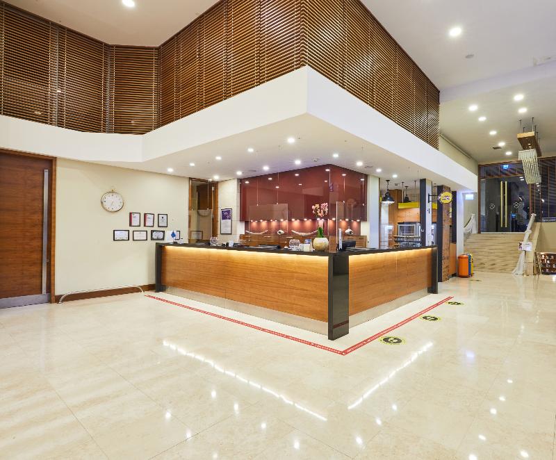 Dedeman Istanbul - Lobi