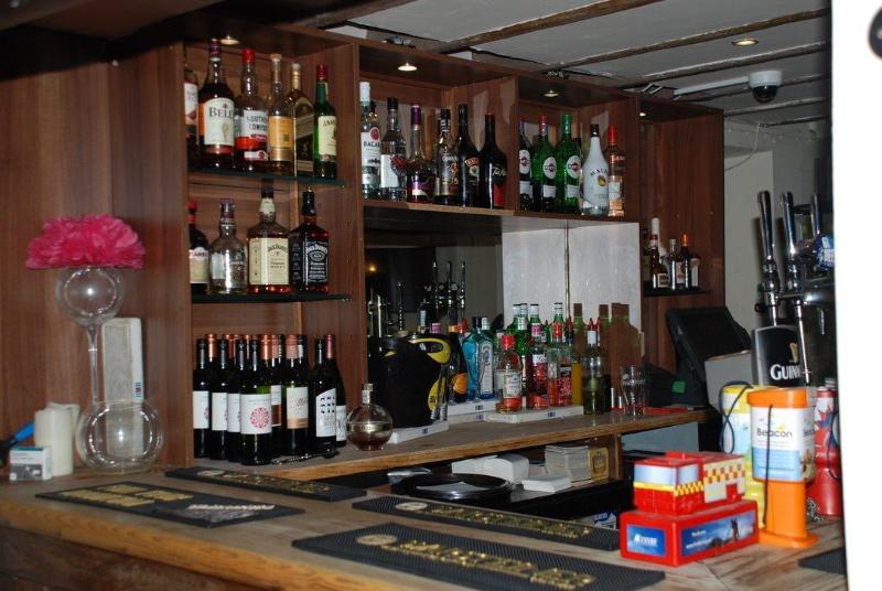 The Bridgehouse - Bar