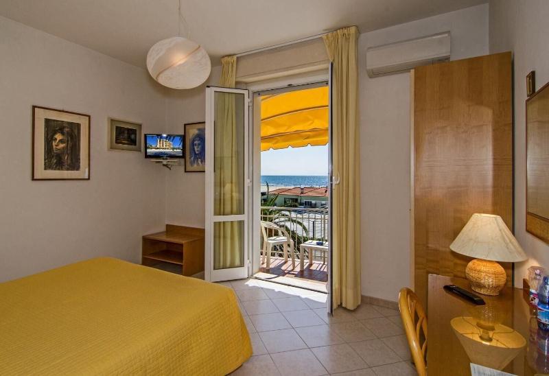 Hotel Alk - Oda