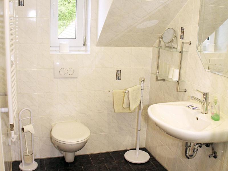 Hotel Pension Am Kurmittelhaus - Oda