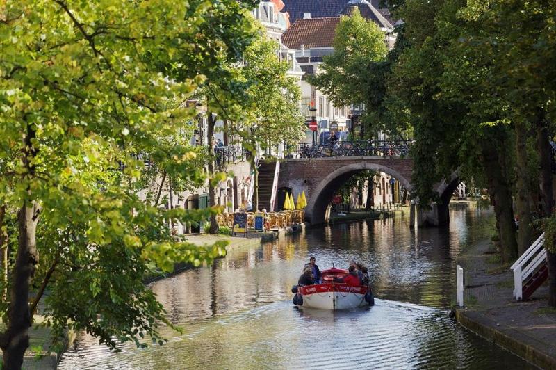 Leonardo Hotel Utrecht City Center - Genel