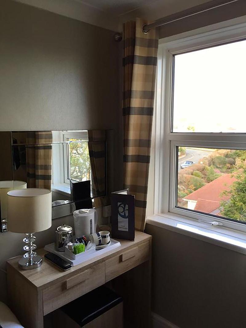 Park Hotel Tenby - Oda