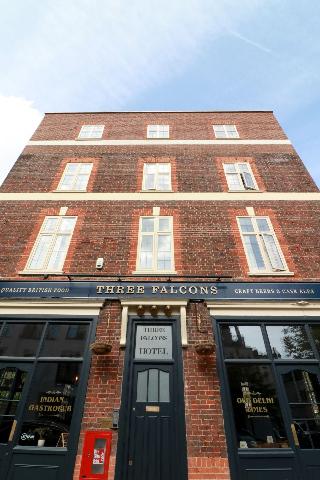 Three Falcons Hotel fotoÄŸrafÄ±