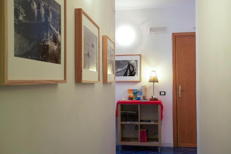 TerraSole Bakery B&B - Lobi