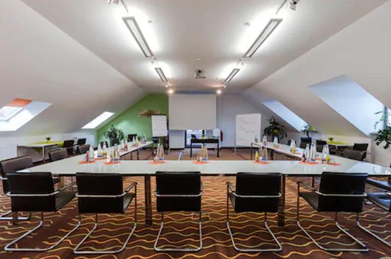 Hotel Arooma - Toplantı