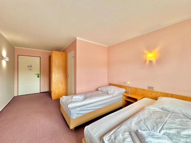 AR Boutique Hotel Heusenstamm - Oda