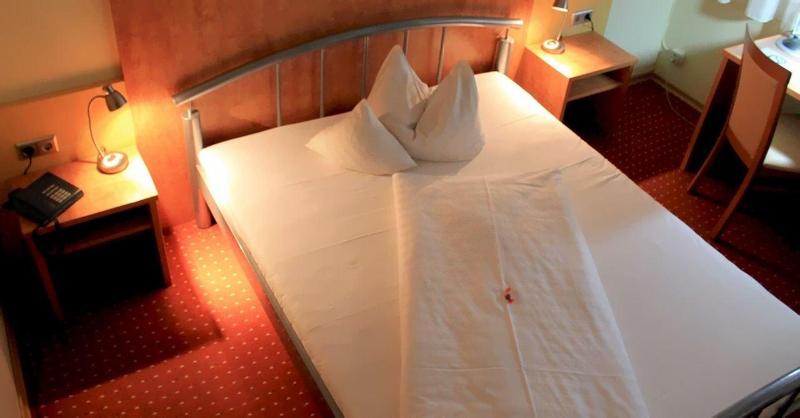 AR Boutique Hotel Heusenstamm - Oda