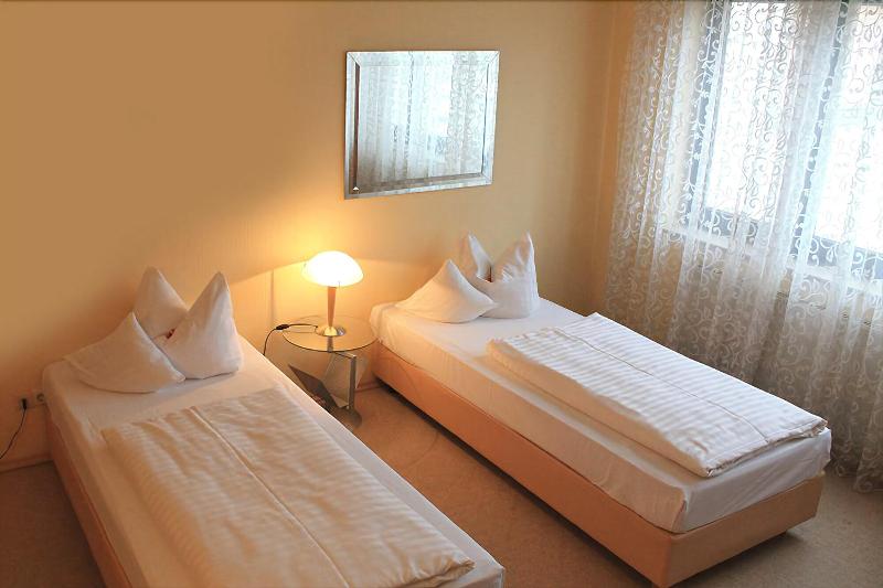AR Boutique Hotel Heusenstamm - Oda
