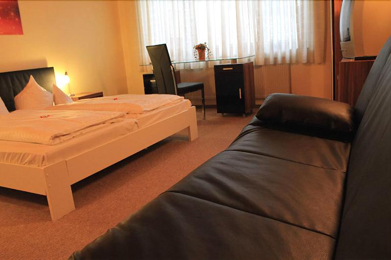 AR Boutique Hotel Heusenstamm - Oda
