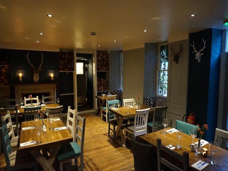 The Barge Inn - Genel