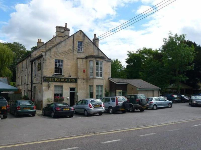The Barge Inn - Genel