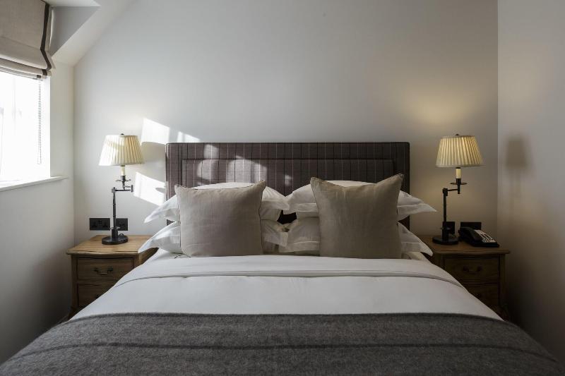 Hurley House Hotel - Oda