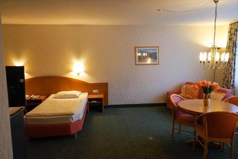 Hotel Circle Inn - Oda