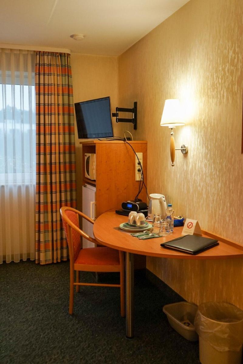 Hotel Circle Inn - Oda