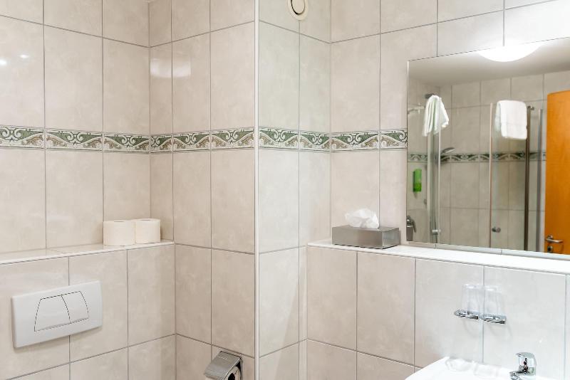 Hotel Circle Inn - Oda